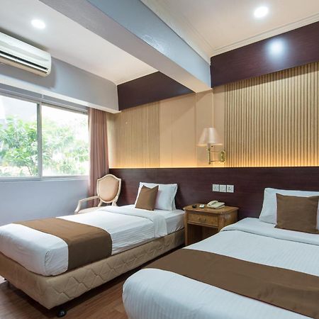 Grand Orchard Hotel Premier Куала Лумпур Екстериор снимка
