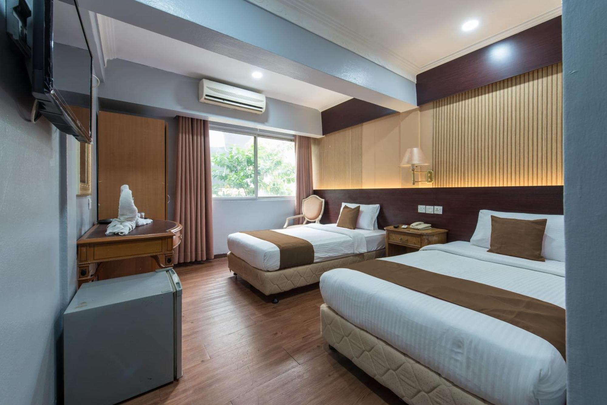 Grand Orchard Hotel Premier Куала Лумпур Екстериор снимка