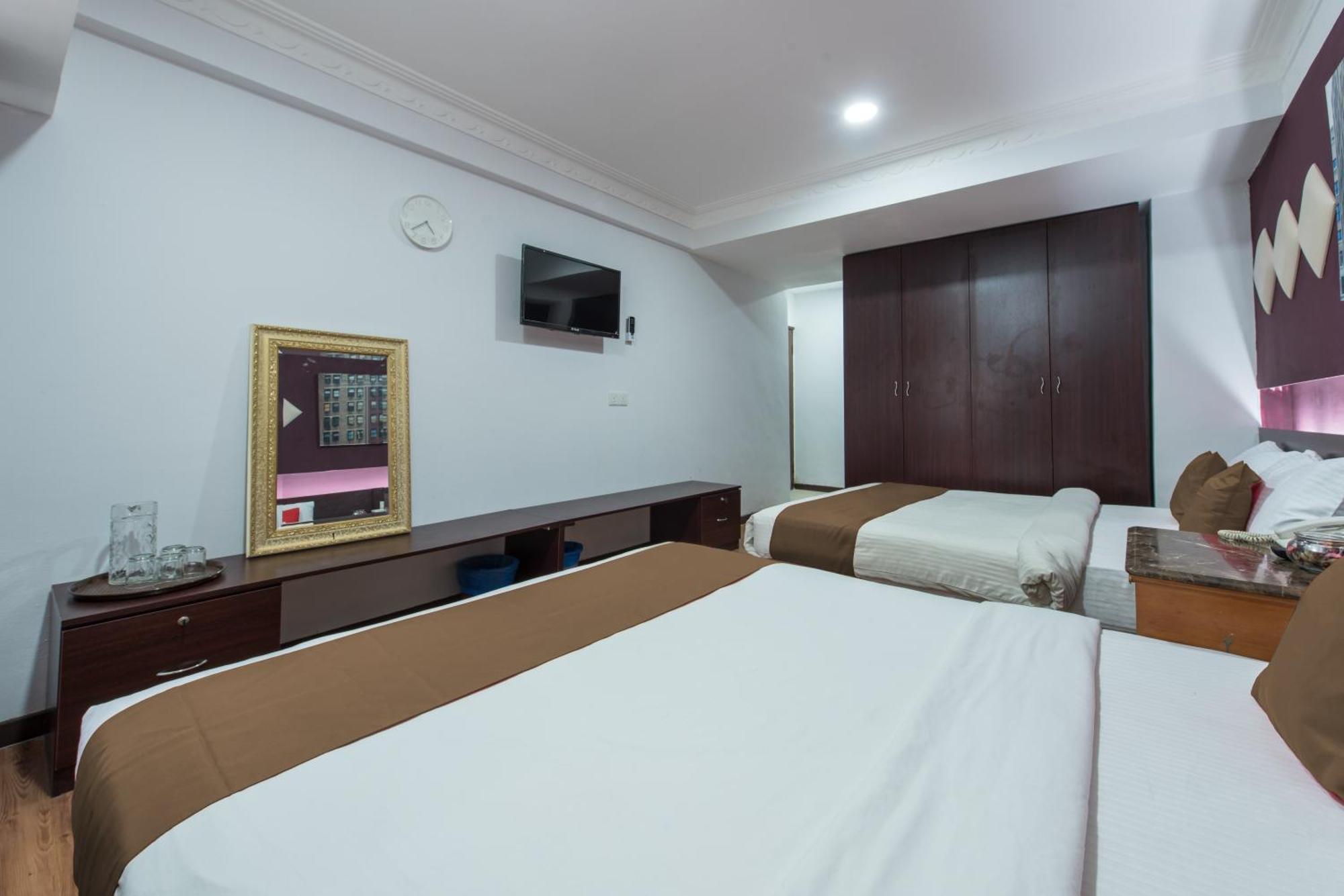Grand Orchard Hotel Premier Куала Лумпур Екстериор снимка