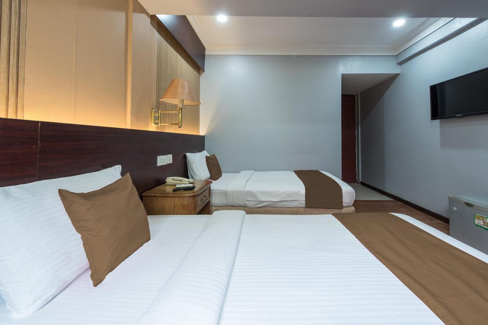 Grand Orchard Hotel Premier Куала Лумпур Екстериор снимка