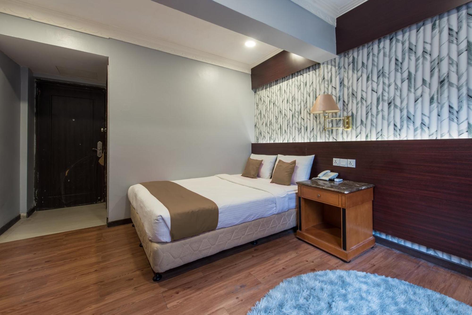 Grand Orchard Hotel Premier Куала Лумпур Екстериор снимка
